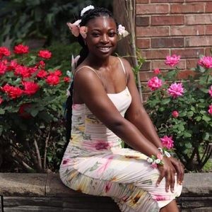 Meet your Posher, Jasmine